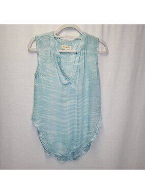 Cloth & Stone Women's Small Shirt Top Sleeveless Blue V Neck